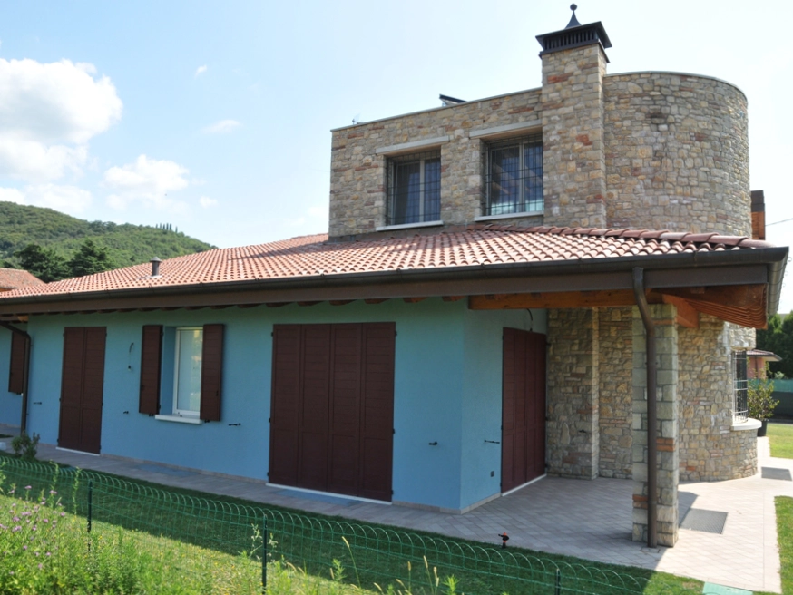 serramenti persiane-pvc-alluminio-legno-monza-brianza