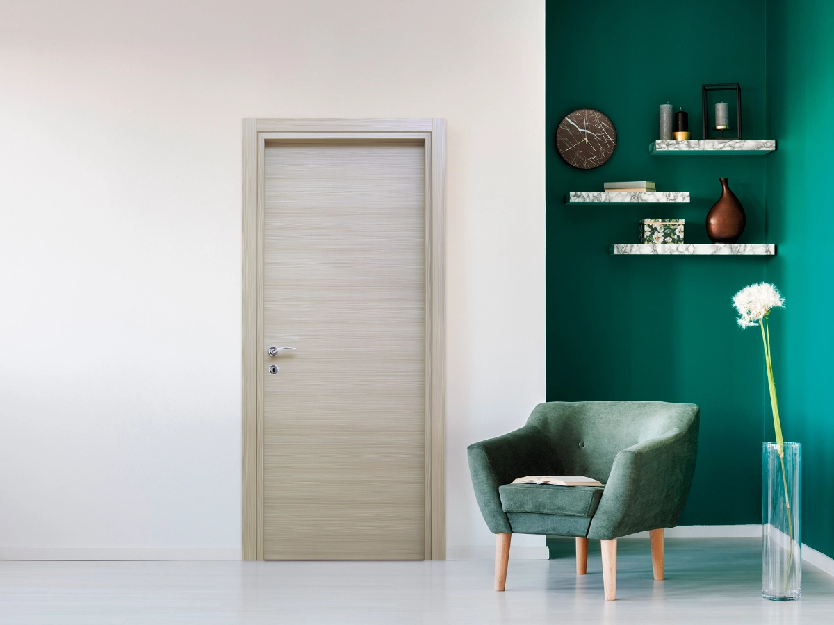 serramenti scopri-porte-in-laminato-lecco